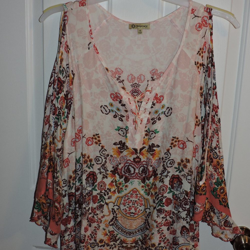 NWT Democracy cold shoulder peasant blouse 3x